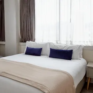 Hotel Bog Corferias, Bogotá
