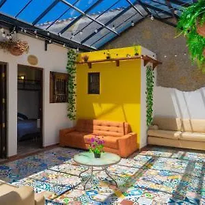 Guest house La Casa De Las Plazas, Bogota